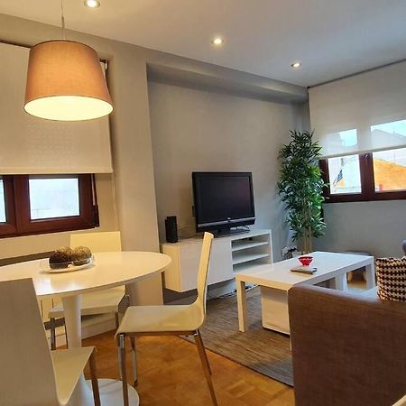 Moderno Apartamento En El Centro. El Carmen Wifi Хіхон Екстер'єр фото