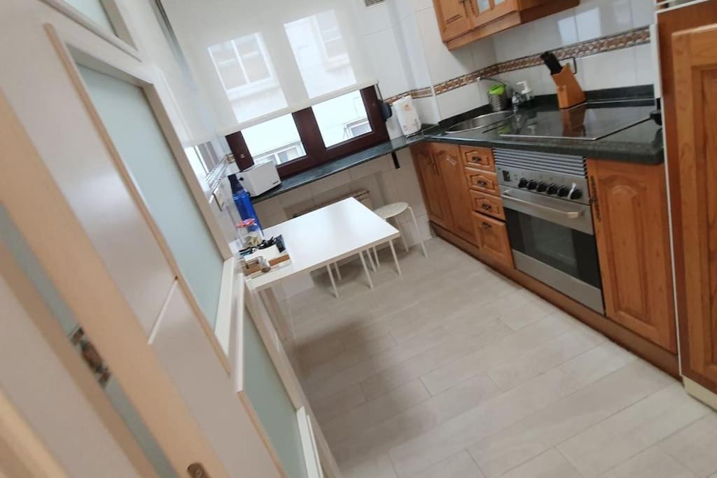 Moderno Apartamento En El Centro. El Carmen Wifi Хіхон Екстер'єр фото